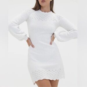 Elegant White Knit Dress